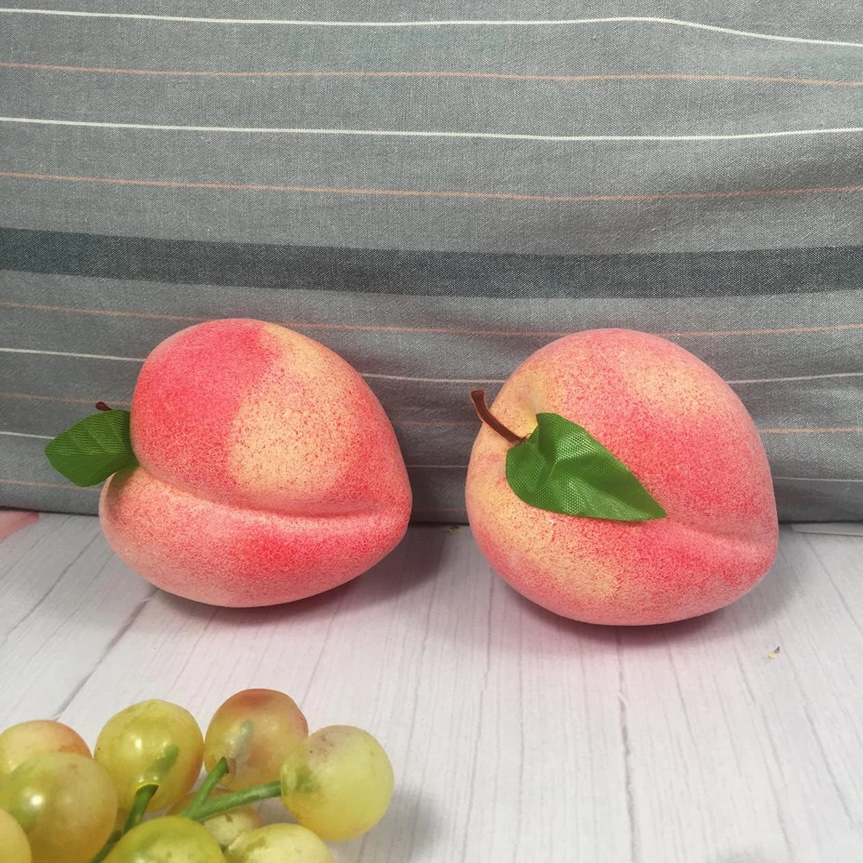 12Pcs Artificial Fruit Fake Simulation Fruit for Home Kitchen Party Photography Prop Wedding Decoration (12Pcs Peach)