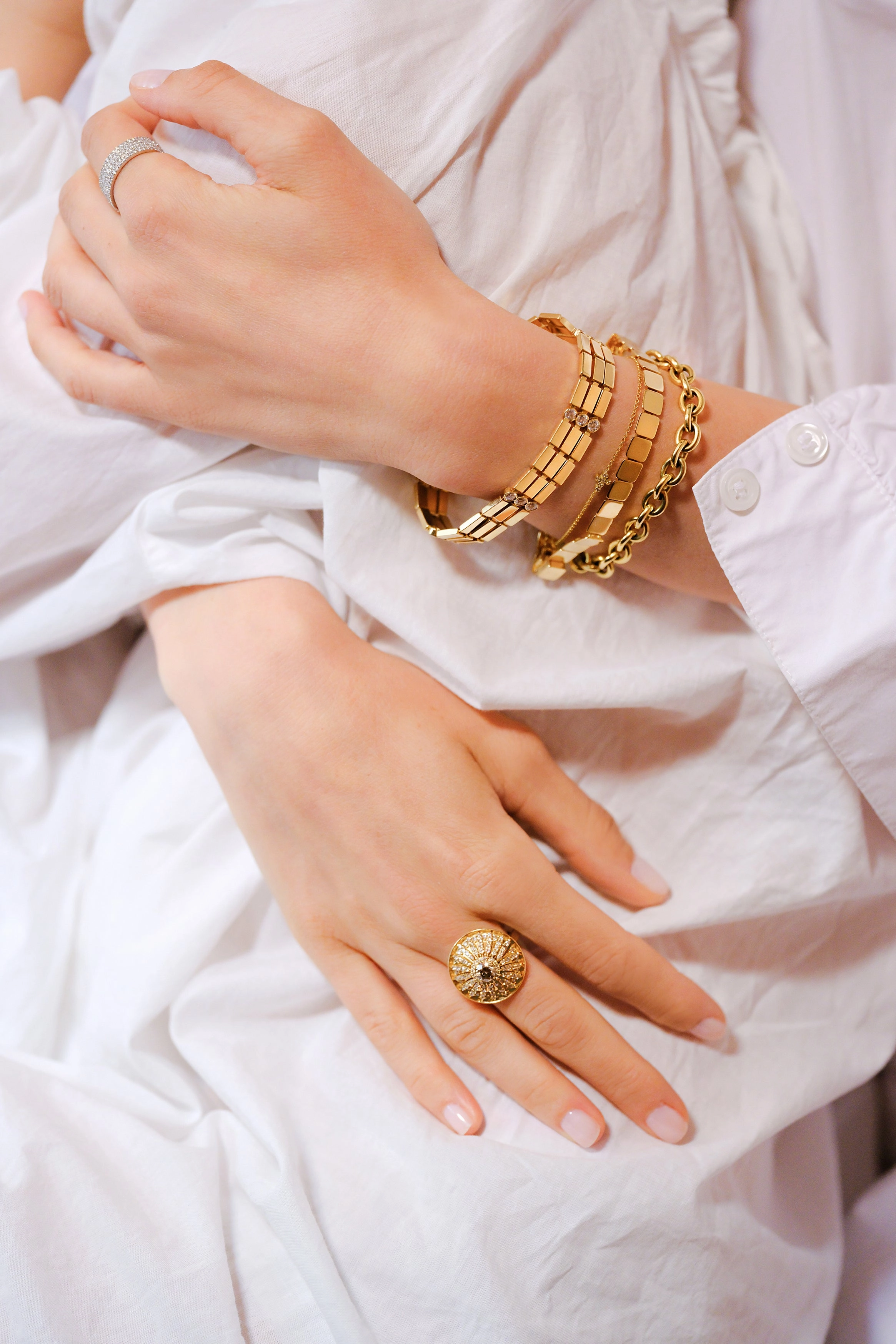 18K Yellow Gold Medium Tile Bracelet