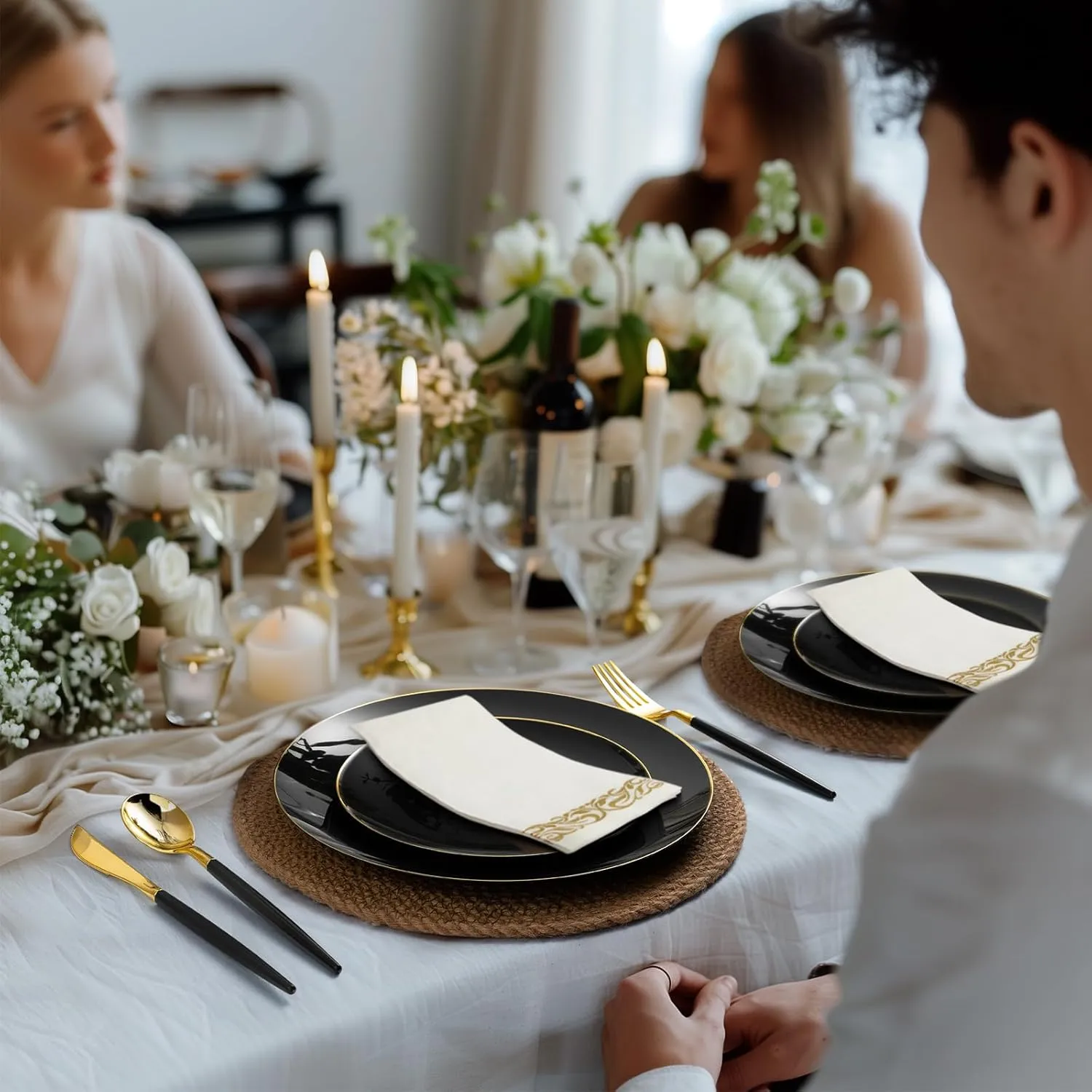 350 Pieces Black Gold Plastic Dinnerware Set, Gold Disposable Plates for Party, Include 100 Black Plates with 150 Plastic Cutlery, 50 Napkins and 50 Cups