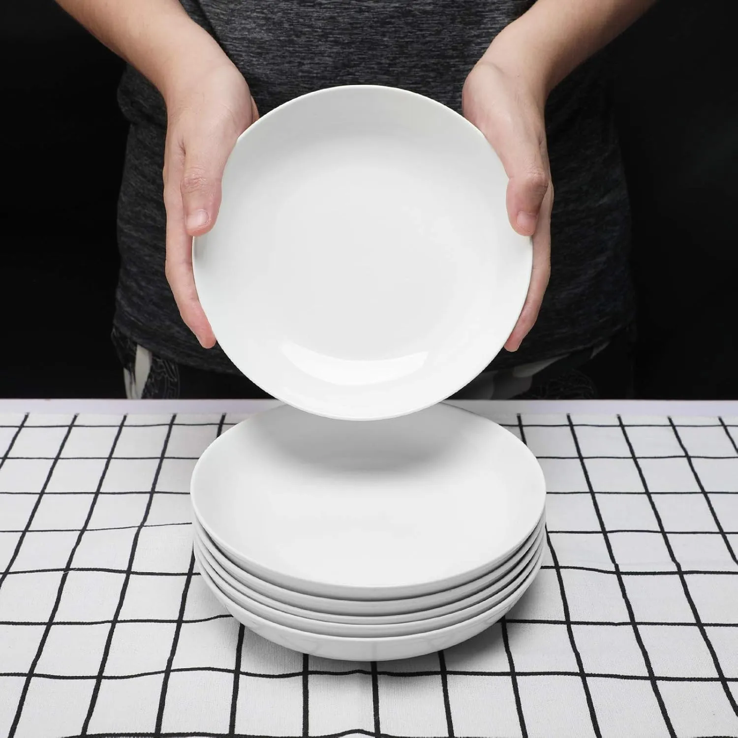 amhomel 7" Small Salad Serving Bowls, 16 Ounces Ceramic Shallow Bowls for Dessert, Soup, Sauce and Fruit, Dinner Bowl for Kitchen, Microwave Dishwasher Oven Safe, Set of 6, White