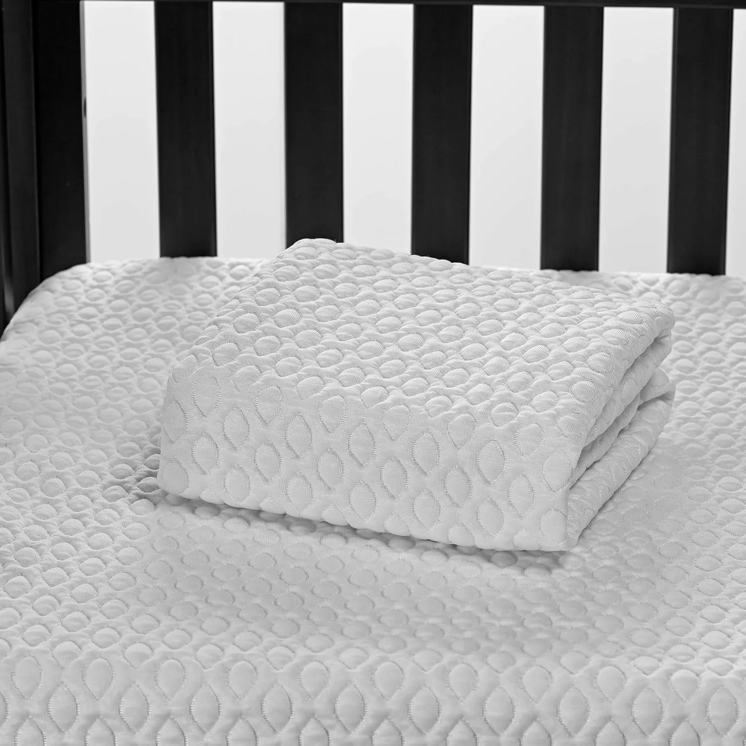 Bedgear Ver-Tex Cooling Crib Mattress Protector - Waterproof and Instant Cooling Mattress Cover for Bed - Deep Pockets and Adjustable Base Friendly - Hypoallergenic