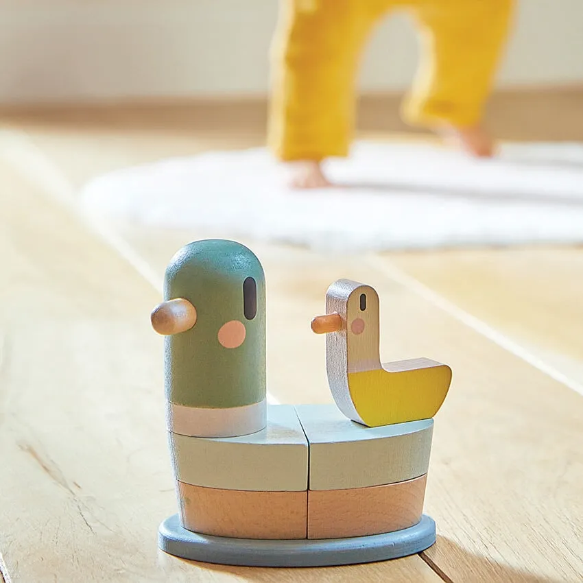 Cocoon Stacking Ducks