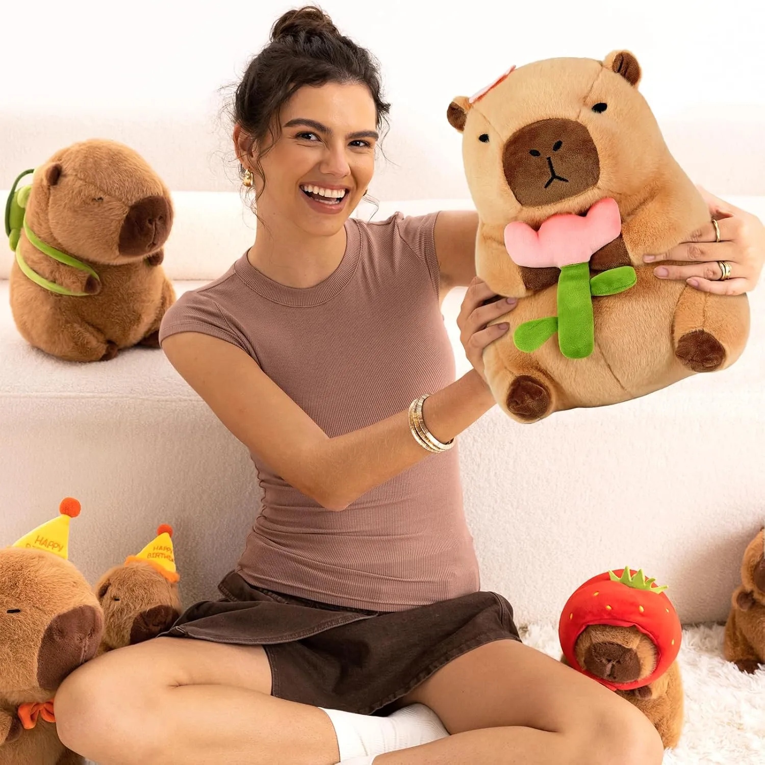 Ditucu Cute Capybara Plush Pillow Holding Flower Capibara Stuffed Animal Plushies Toys for Gifts for Kids Girlfriend Brown 11 inch