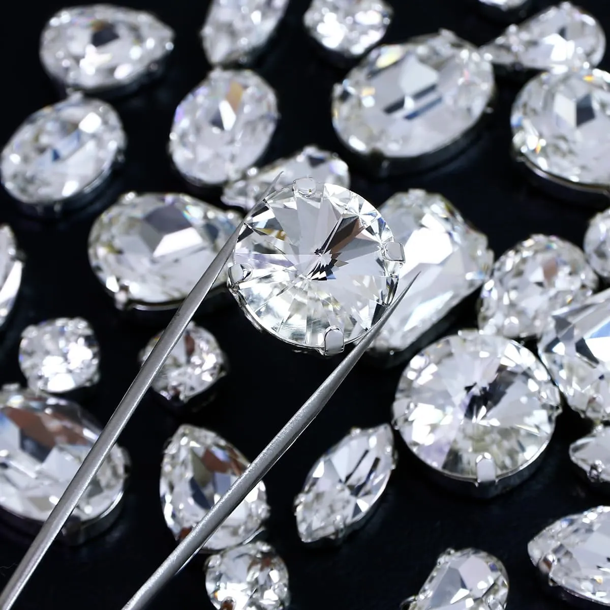 DONGZHOU Sew on Rhinestones Fancy Stone Crystals Sew On Glass Rhinestone Metal Claw Setting Sewing Rhinestone Crystal Glass gems for Jewelry Making, Clothes, Garments, Dress, Earring, Belt and Shoes