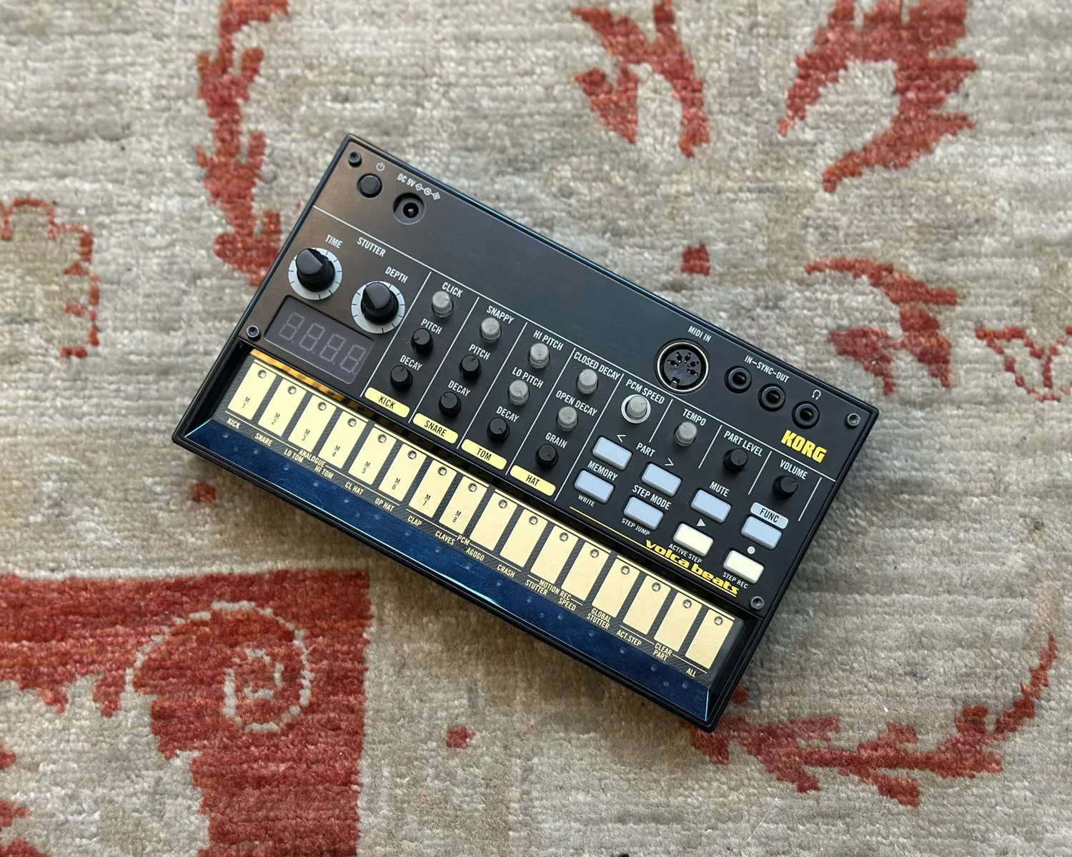 KORG Volca Beats Analog Drum Machine