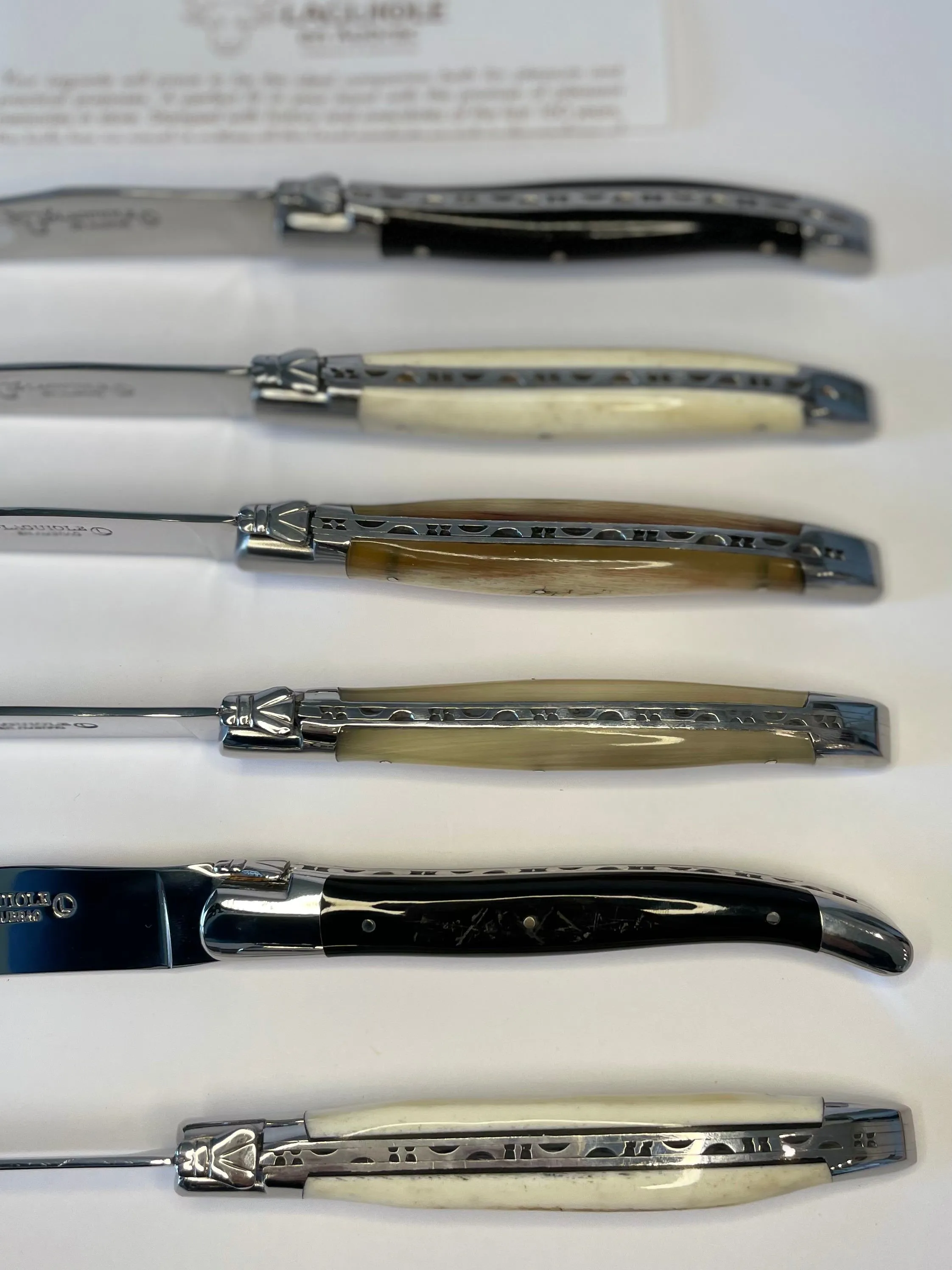 Laguiole en Aubrac Handcrafted 6-Piece Steak Knife Set with Mixed Horn Handles