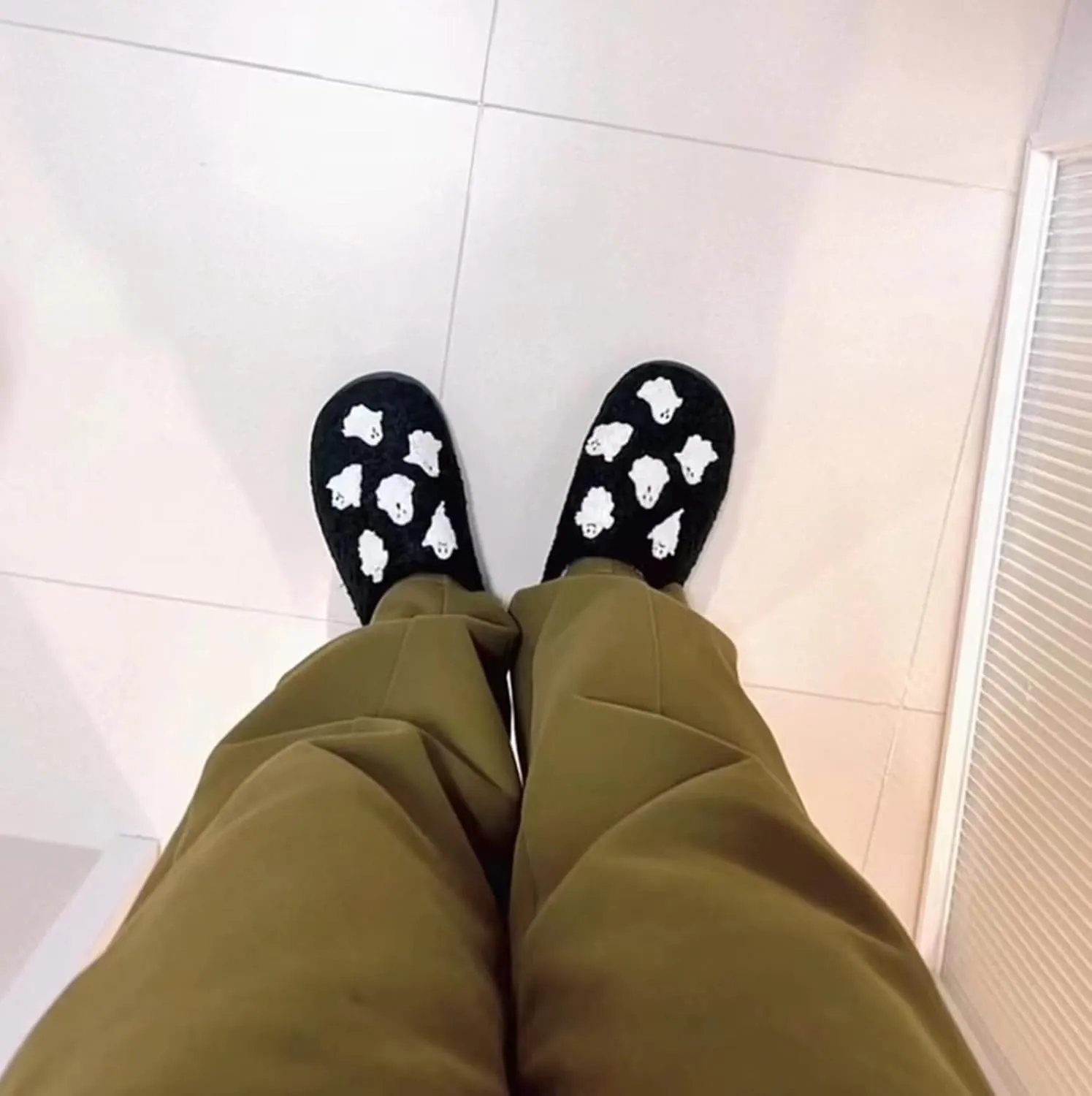 Pumpkin Slippers Halloween Slippers for Women Men House Shoes Spooky Slides Soft Warm Plush Couple Shoes