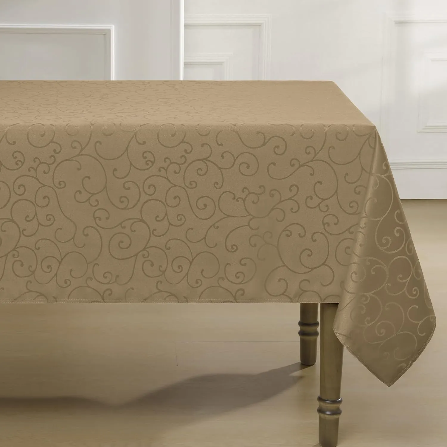 Romanstile Jacquard Rectangle Tablecloth, Waterproof Damask Curly Floral Pattern Table Cloth, Washable Decorative Polyester Table Cover for Kitchen/Dining/Parties - Champagne, 52 x 70 Inch