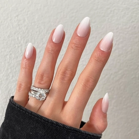 The Nailest - Instant Luxury Acrylic Press-on Nails-Short Almond- Blush Ombre