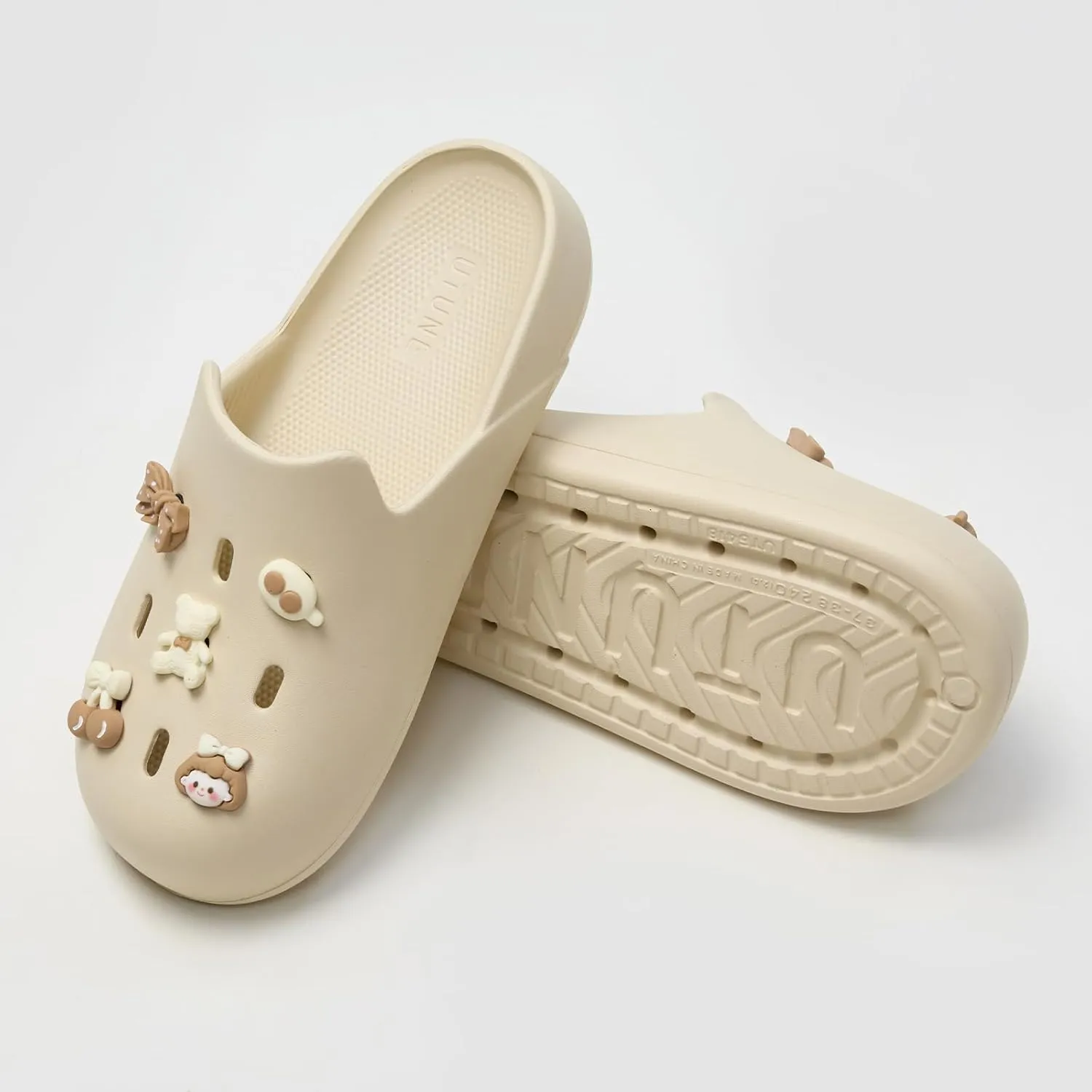 utune Women Cute Platform Clogs Garden Shoes Men Summer Beach Pool Sandals House Slippers Bathroom Water Shoes Lightweight Non Slip Shower Slippers Unisex