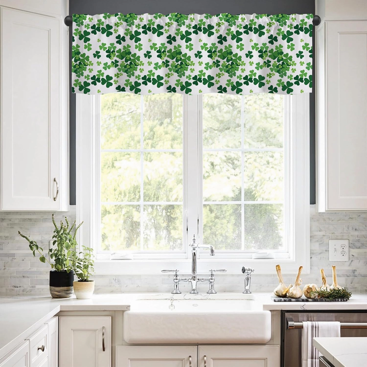 Valance Curtains for Windows,St. Patrick's Day Green Clovers Semi Sheer Curtain Valance,Short Rod Pocket Window Treatment,Window Valance Curtains for Kitchen Living Room Bedroom Windows 54"x18"