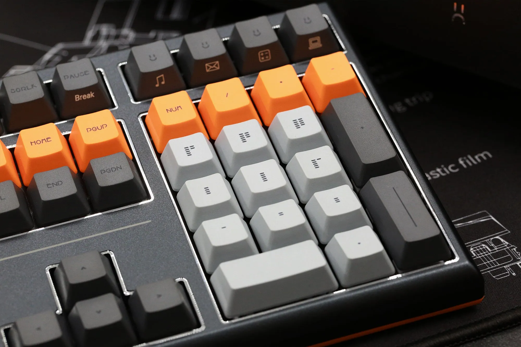 Varmilo Lure Series Lie Triple Mode Bluetooth   Wireless 2.4 GHz Mechanical Keyboard
