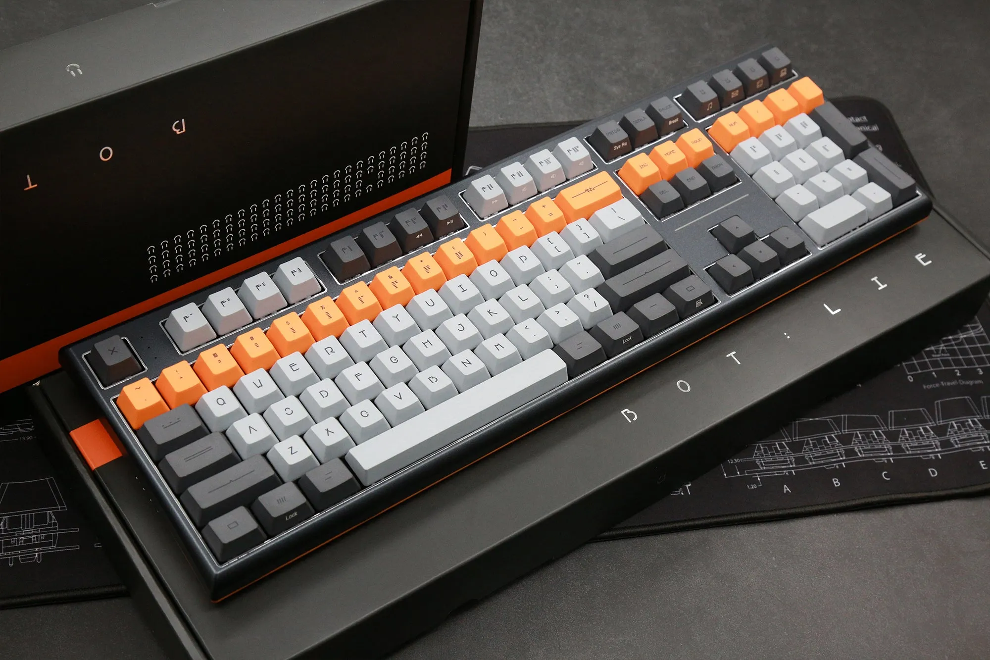 Varmilo Lure Series Lie Triple Mode Bluetooth   Wireless 2.4 GHz Mechanical Keyboard