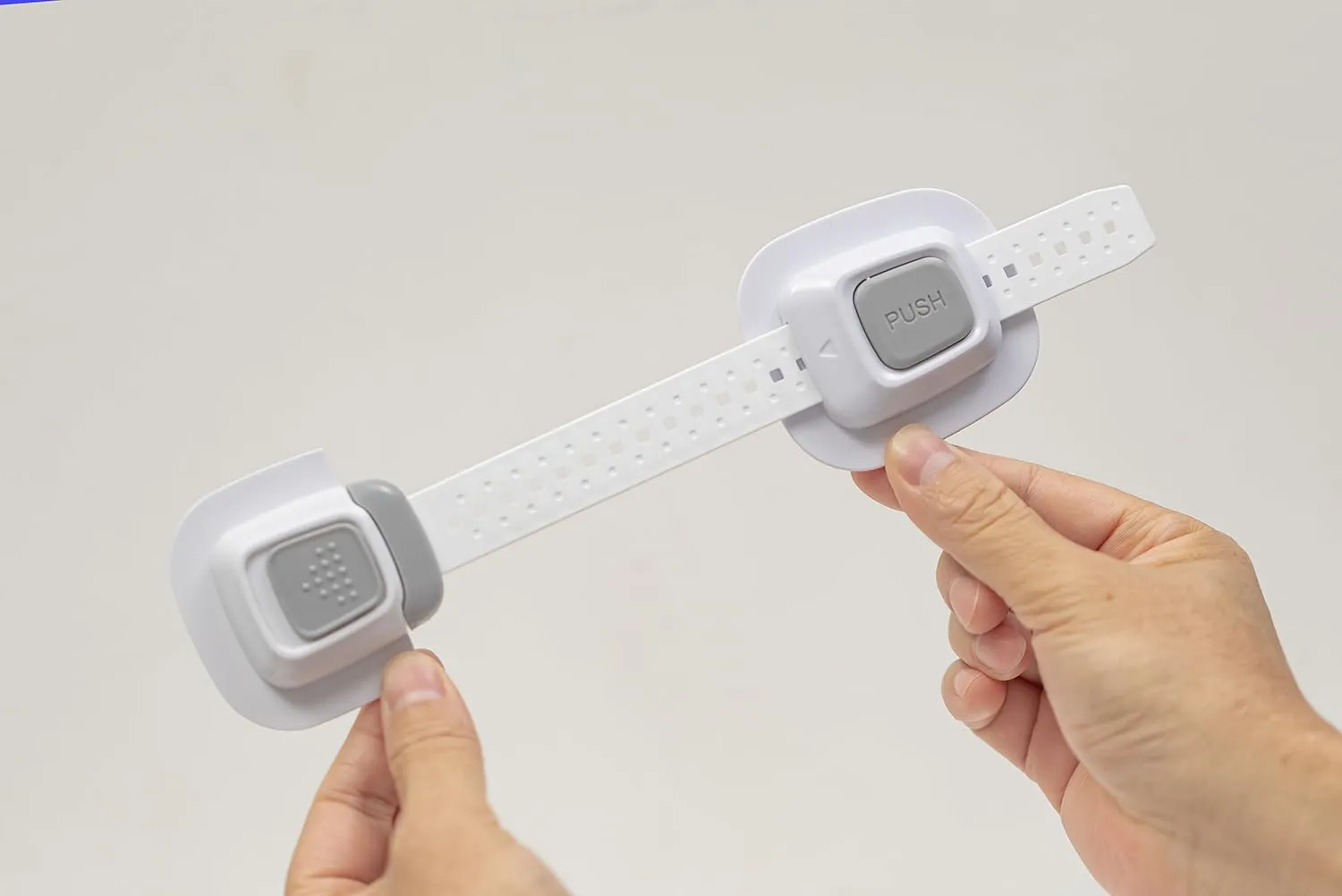 YEYA No Drill Anti Tip Furniture Adjustable Straps Wall Anchors for Baby Proofing (Upgraded 4P)
