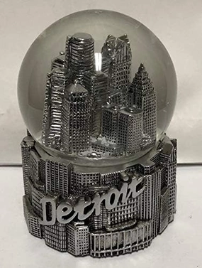 ZIZO Detroit Skyline 3D Water Snow Globe Souvenir showpiece Gift for Women Kids Baby Girls Mon Granddaughter 3 1/2 inches Silver 50067